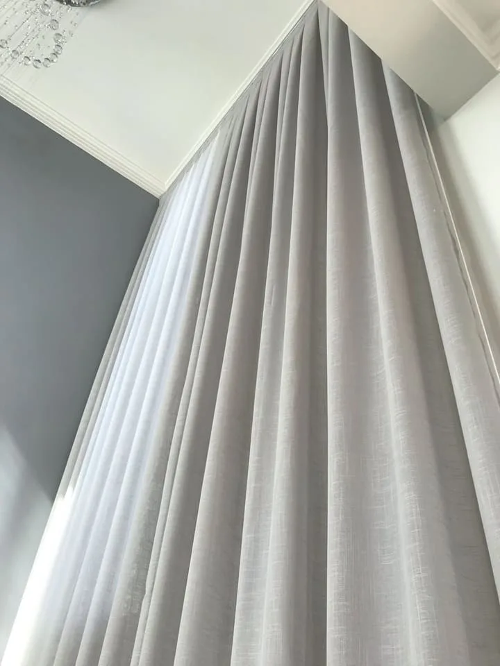 Cortinas Pé Direito Duplo
